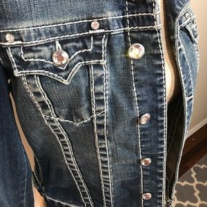 Super RARE True Religion💎SWAROVSKI💎denim jacket!